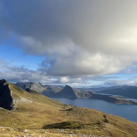 Nordlys Skaland Villa Senja