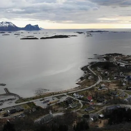 Nordlys Skaland Villa *