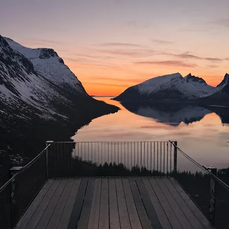 Nordlys Skaland * Senja