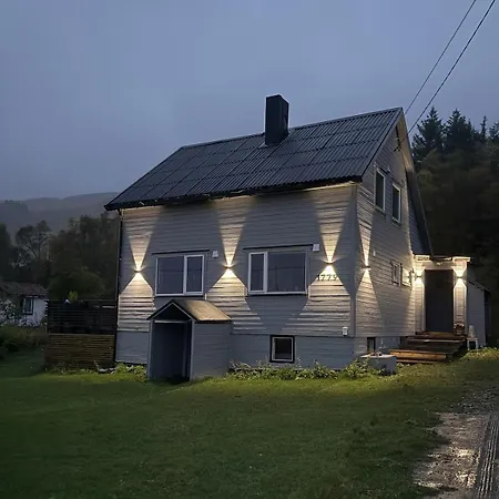 Nordlys Skaland Villa